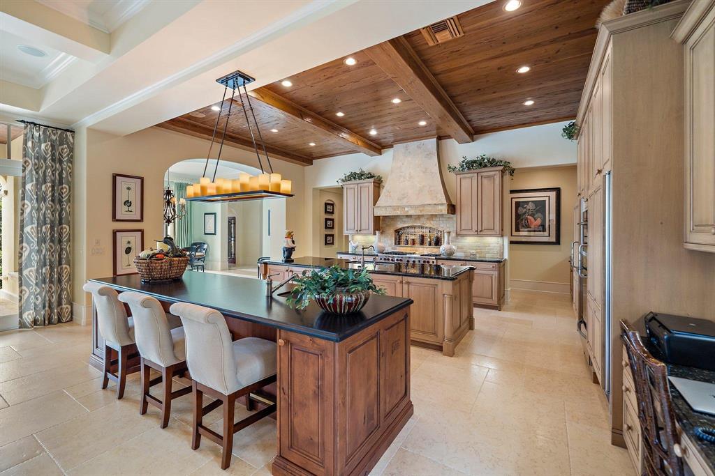 BEARS CLUB - Residential