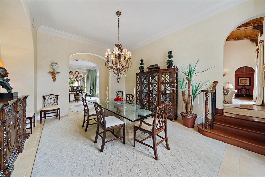 BEARS CLUB - Residential