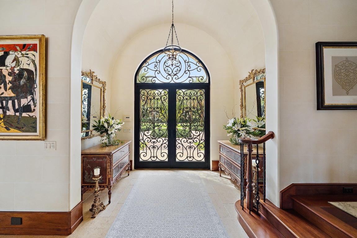 BEARS CLUB - Residential