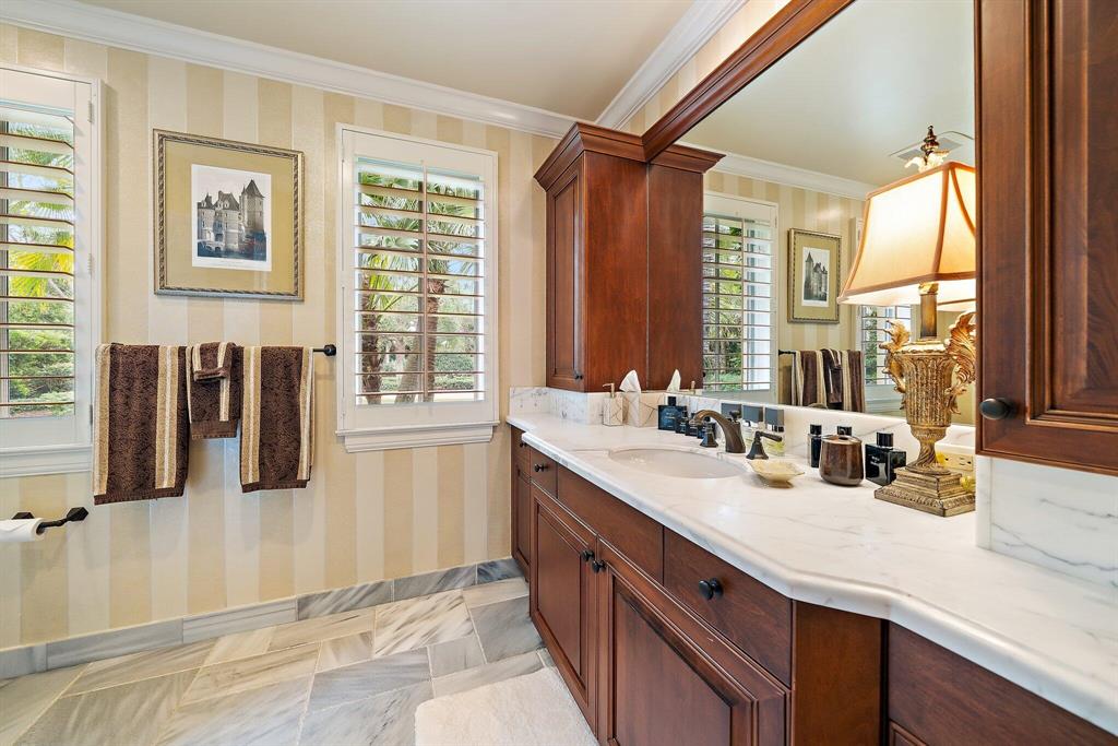 BEARS CLUB - Residential