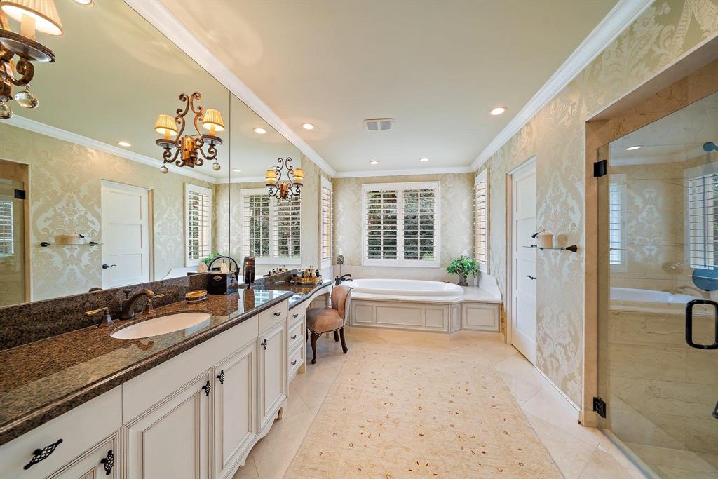 BEARS CLUB - Residential