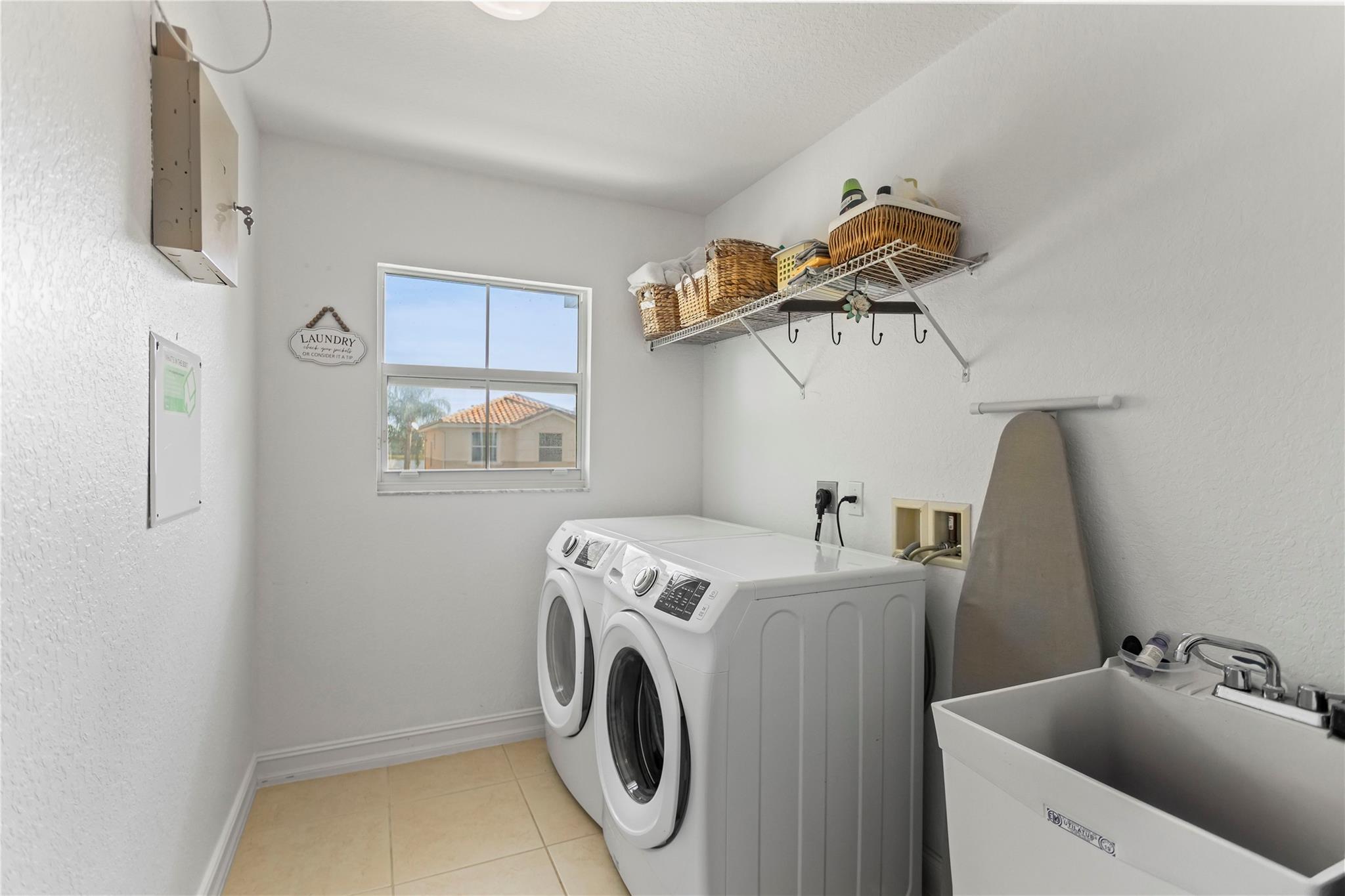 Canyon Springs - Residential