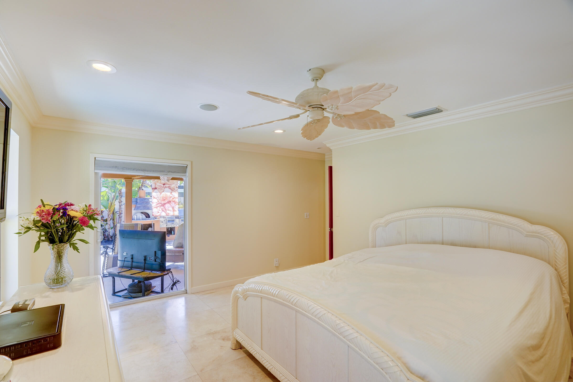 PALM BEACH ISLES 2 - Residential