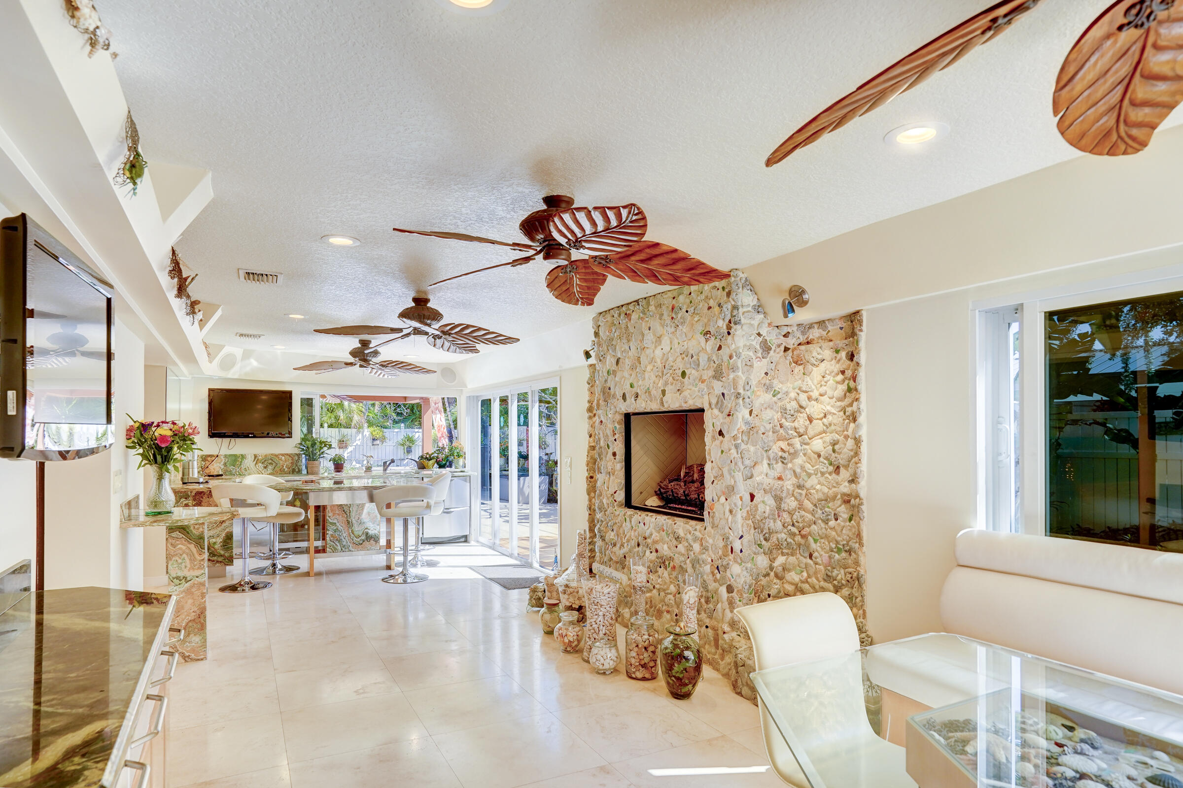 PALM BEACH ISLES 2 - Residential