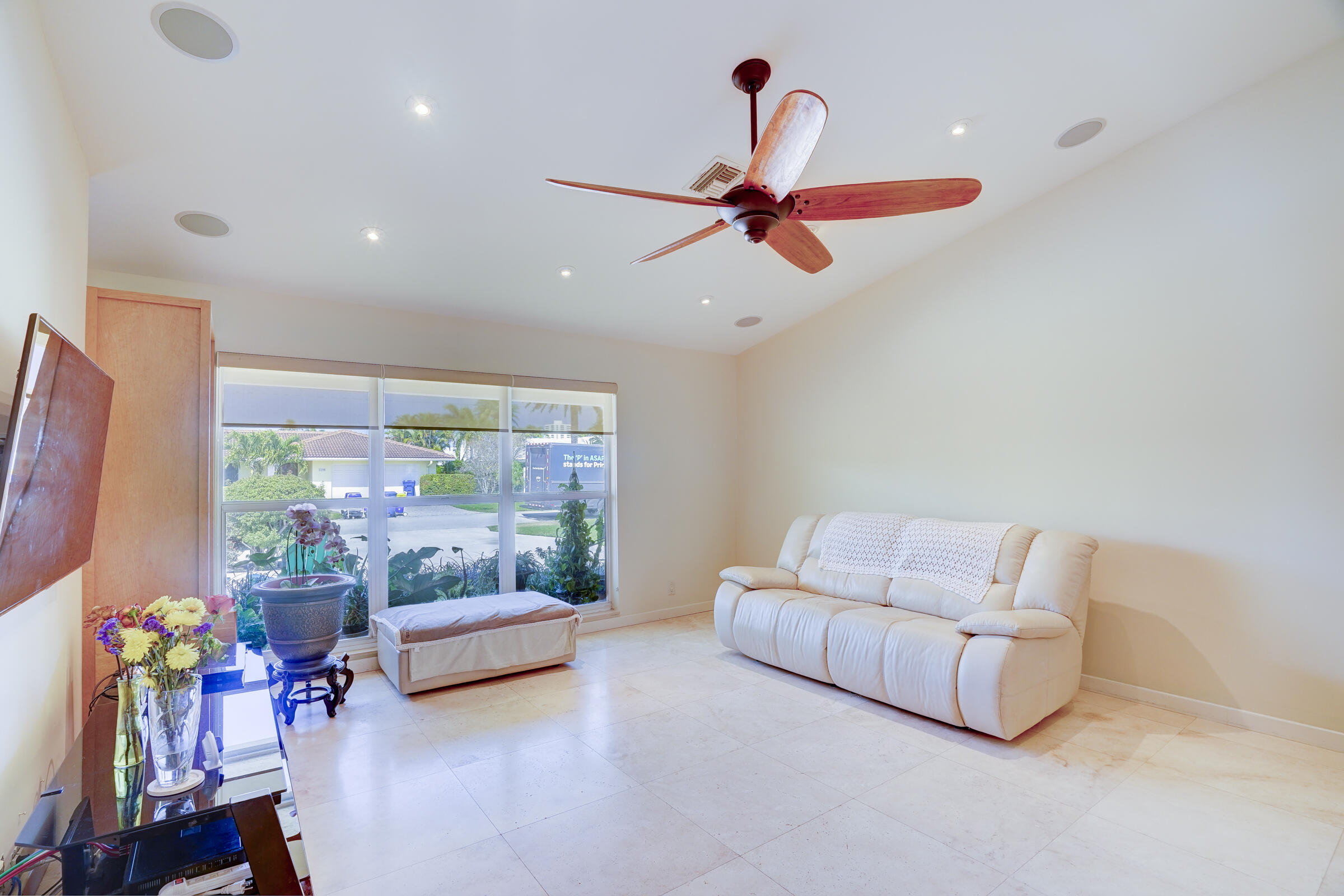 PALM BEACH ISLES 2 - Residential