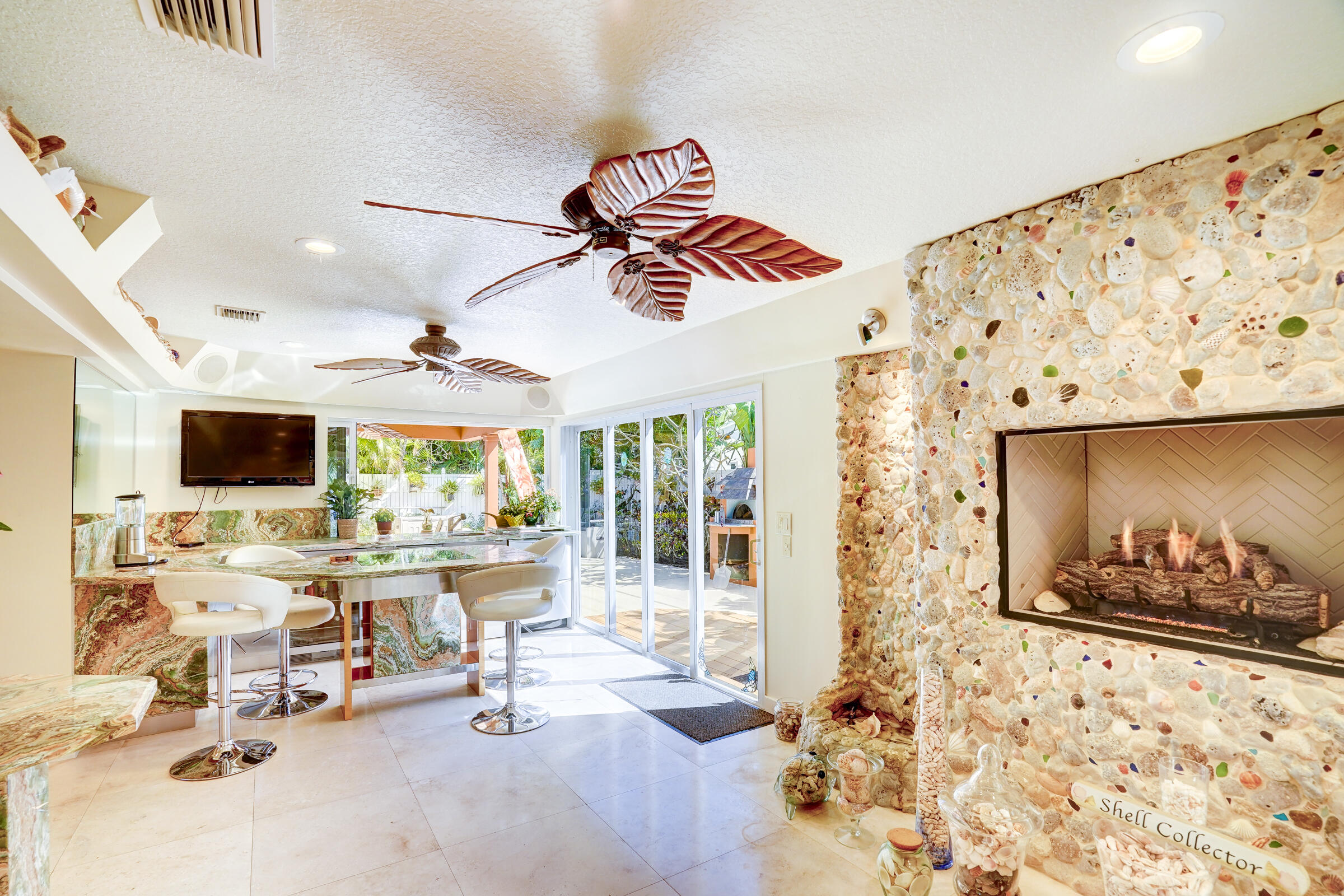 PALM BEACH ISLES 2 - Residential