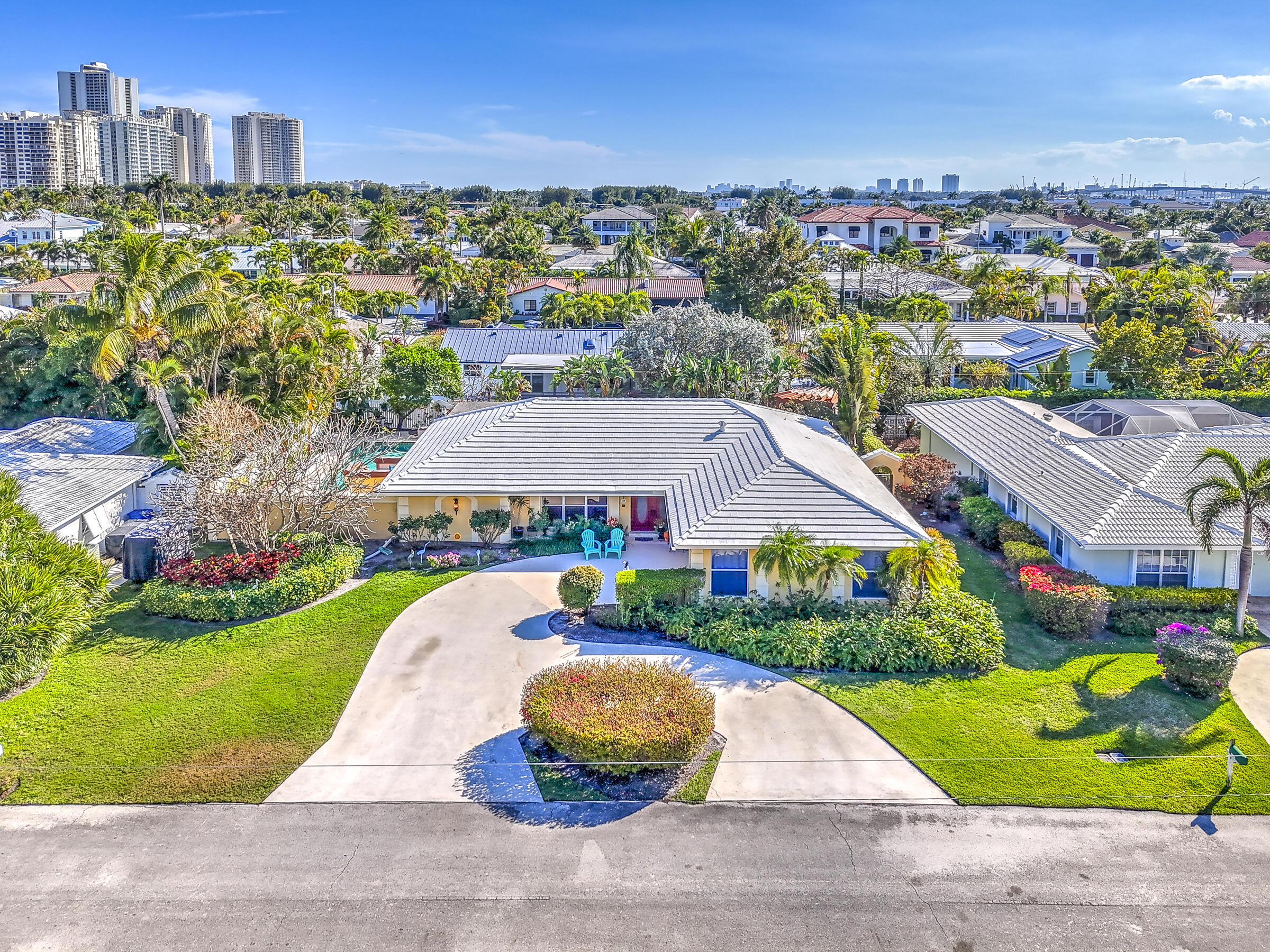 PALM BEACH ISLES 2 - Residential