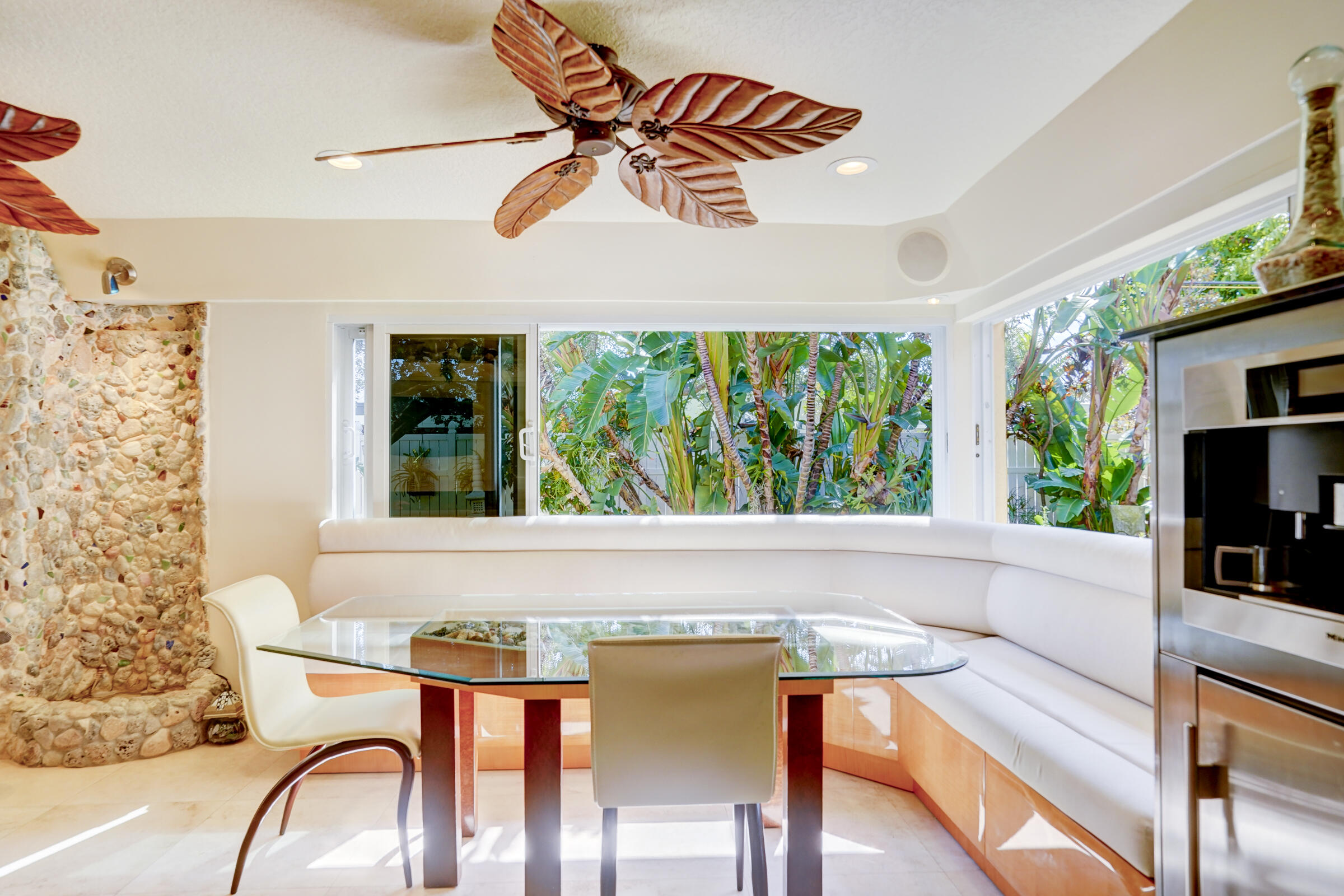 PALM BEACH ISLES 2 - Residential