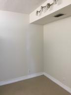 PINE RIDGE NORTH VILLAGE III  CONDO - Residential