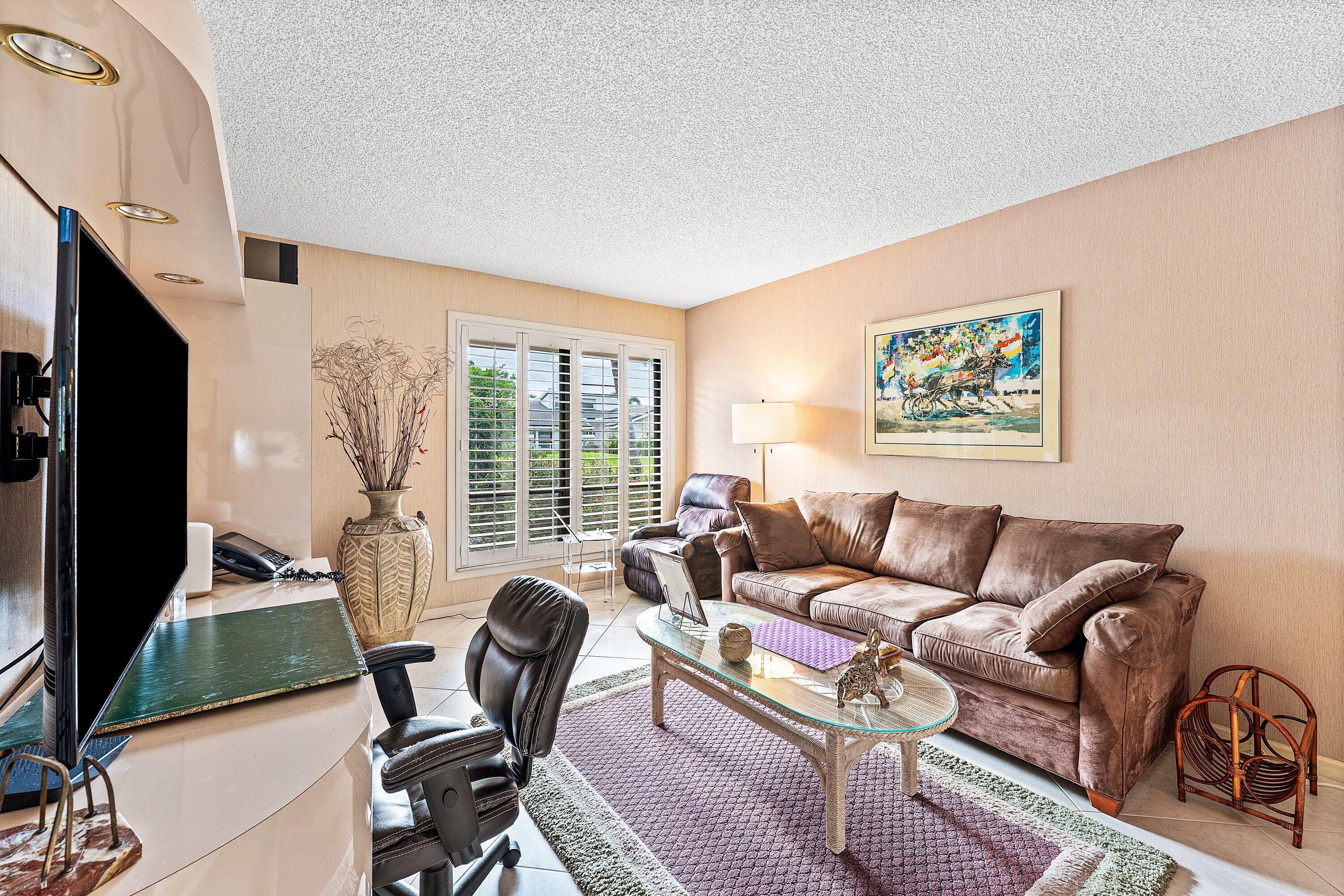 LAKEWOODE SEC I - Residential