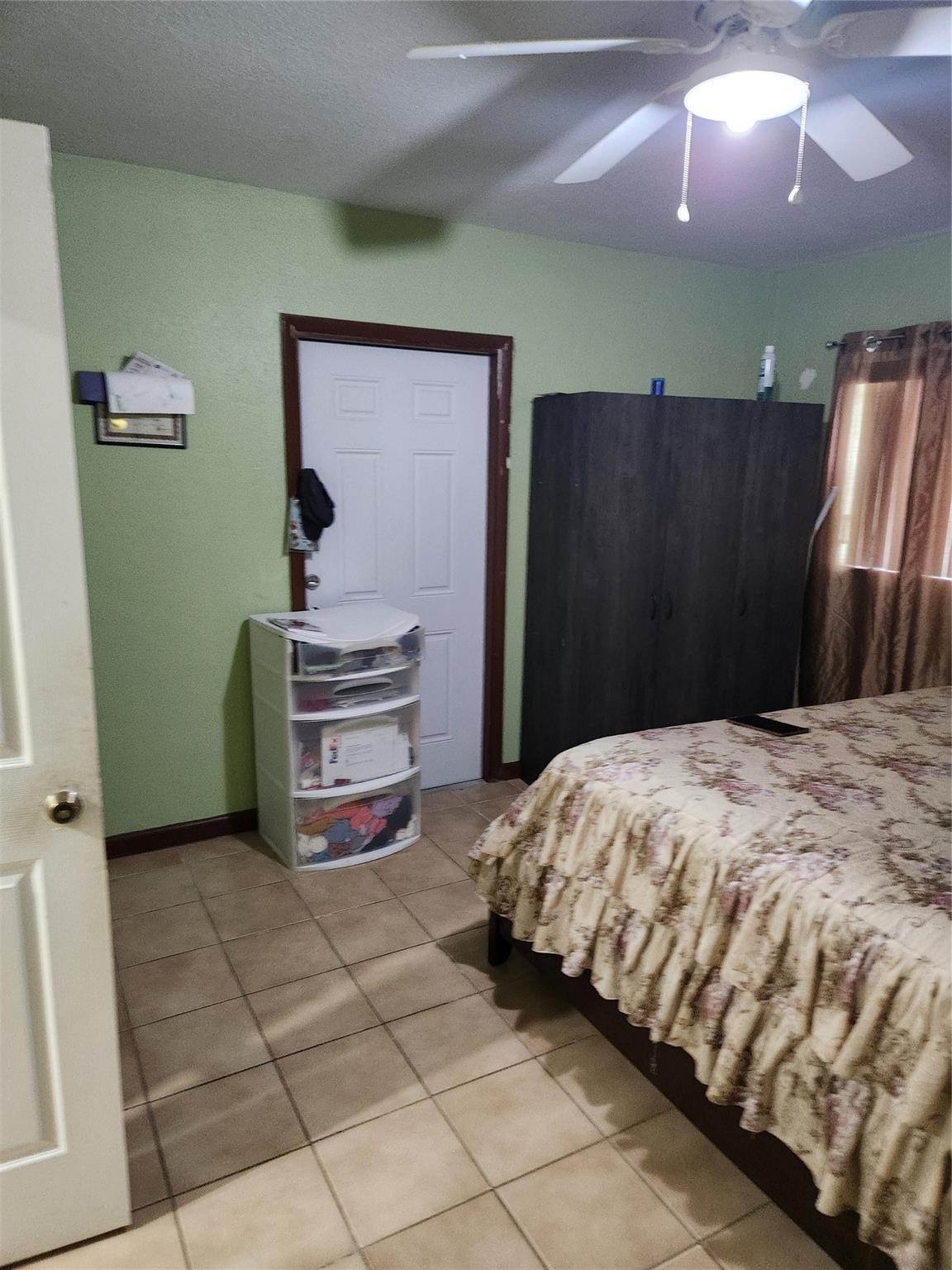 MIRAMAR ISLES SEC 2 - Residential