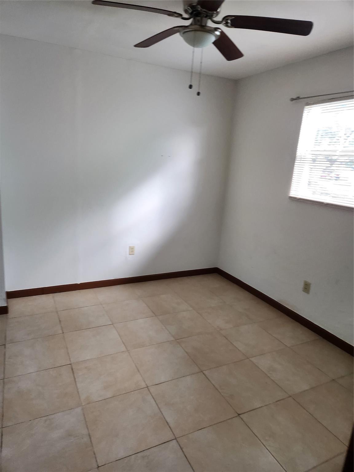 MIRAMAR ISLES SEC 2 - Residential