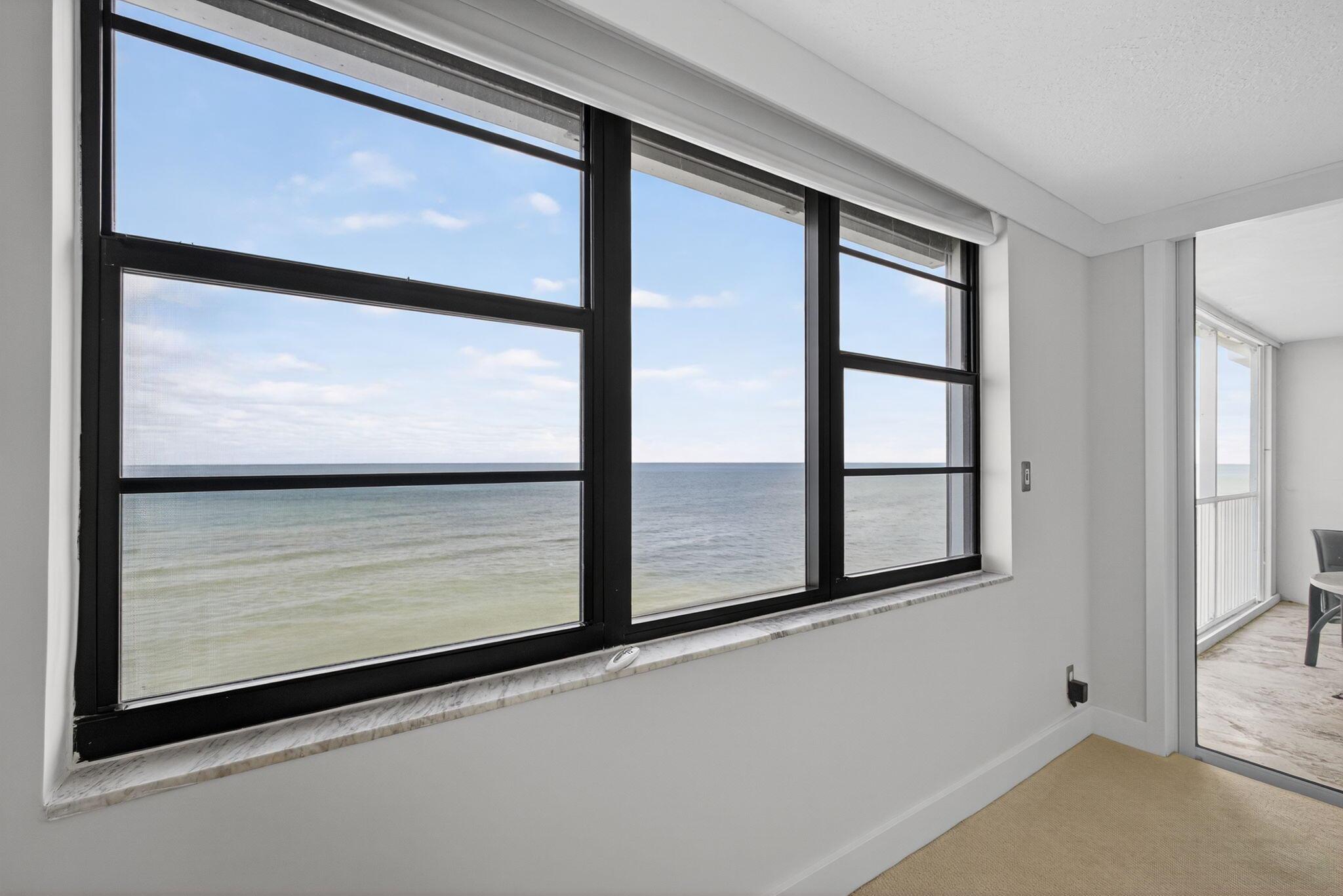 THE TOWER JUNO BY THE SEA - Residential