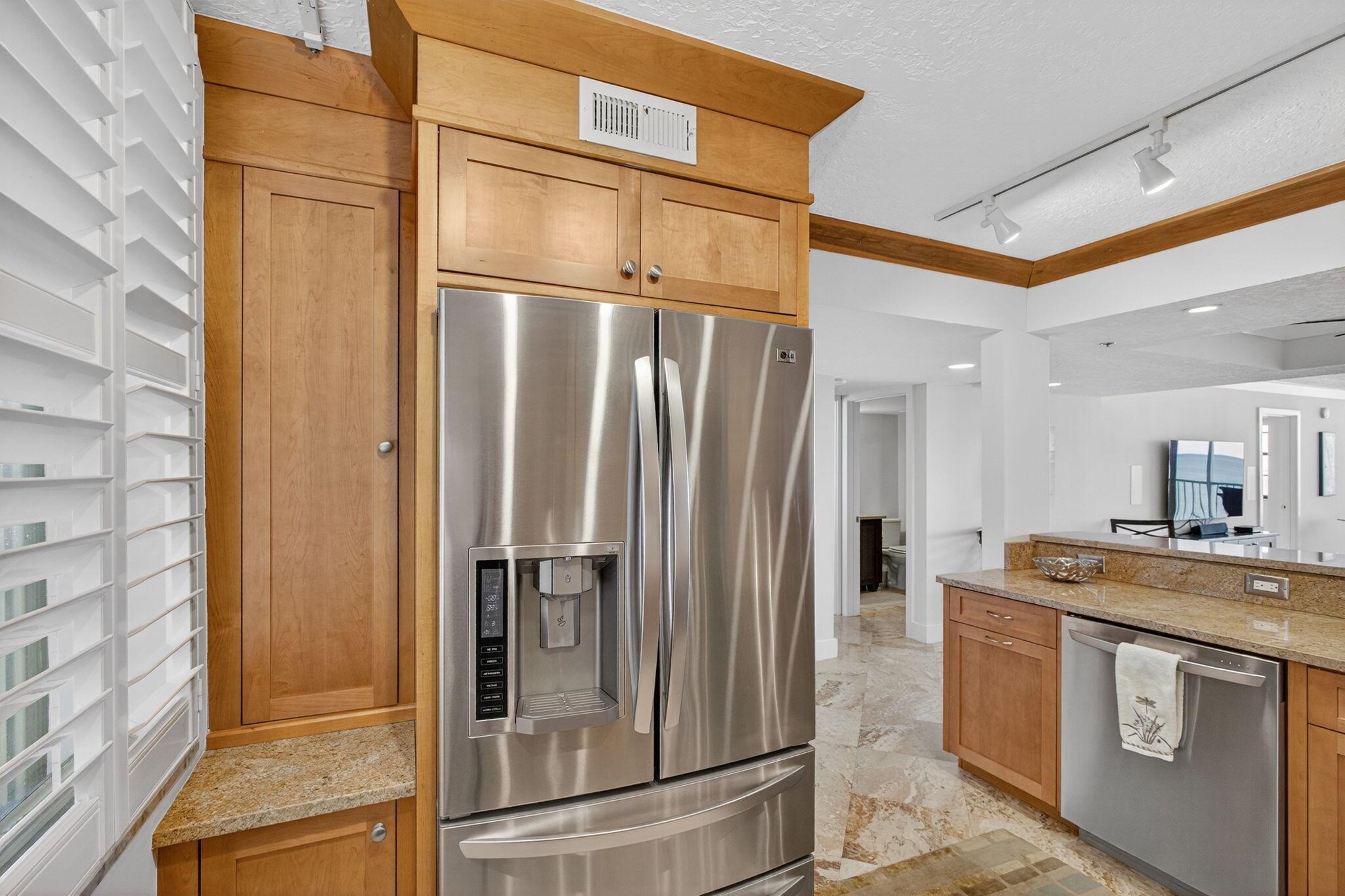 THE TOWER JUNO BY THE SEA - Residential