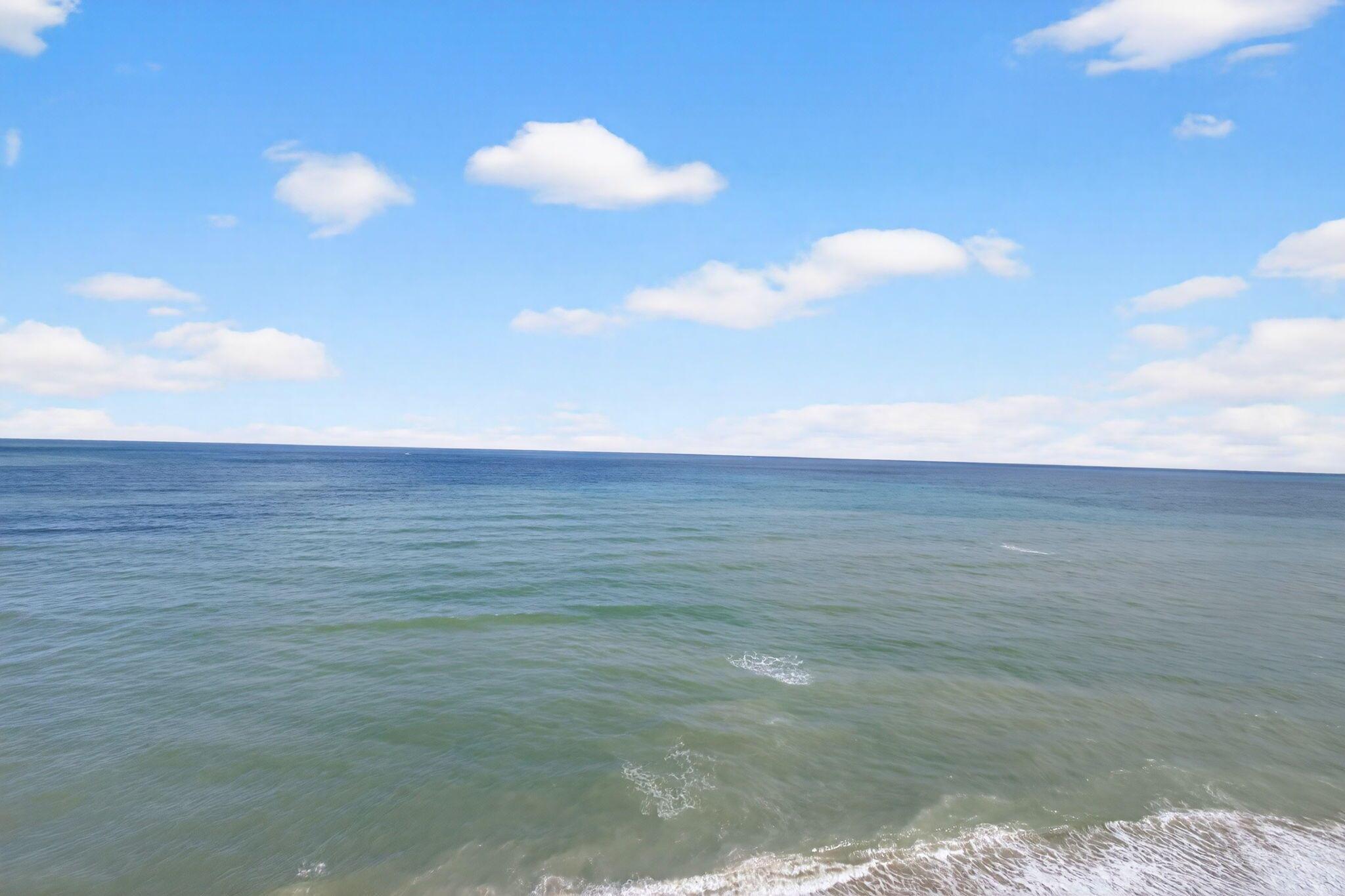 THE TOWER JUNO BY THE SEA - Residential