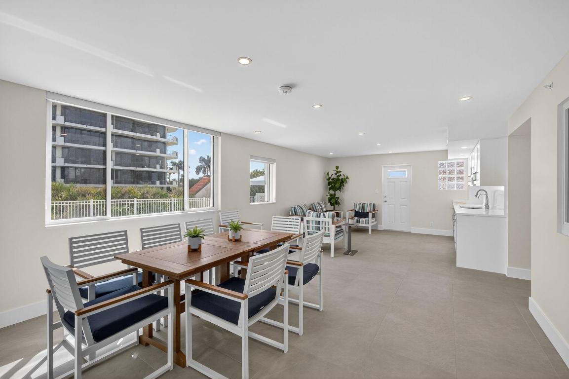 THE TOWER JUNO BY THE SEA NORTH CONDO THE TOWER - Residential