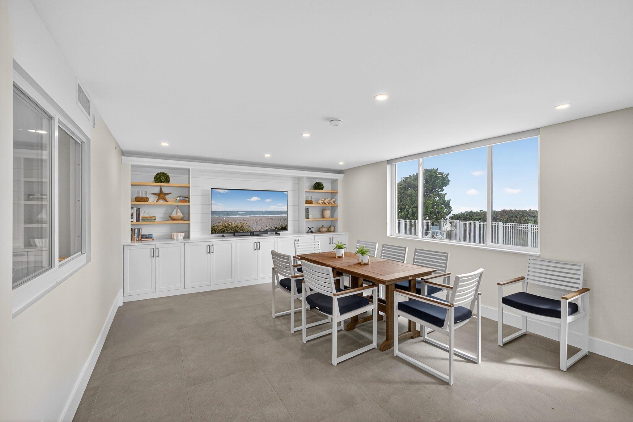 THE TOWER JUNO BY THE SEA - Residential