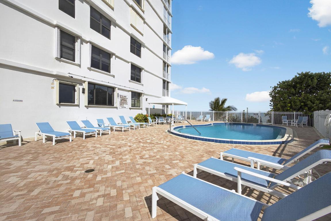 THE TOWER JUNO BY THE SEA NORTH CONDO THE TOWER - Residential