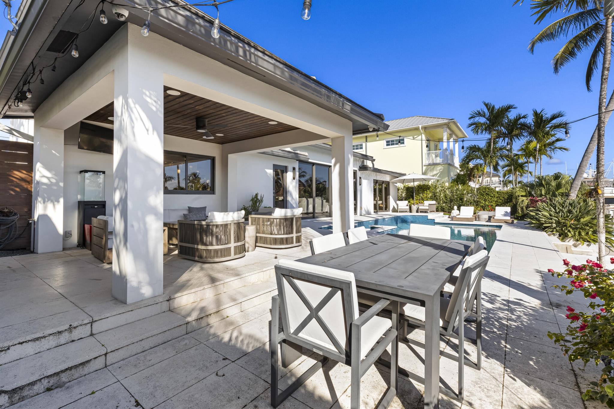 THE COVE 2ND SEC - Residential