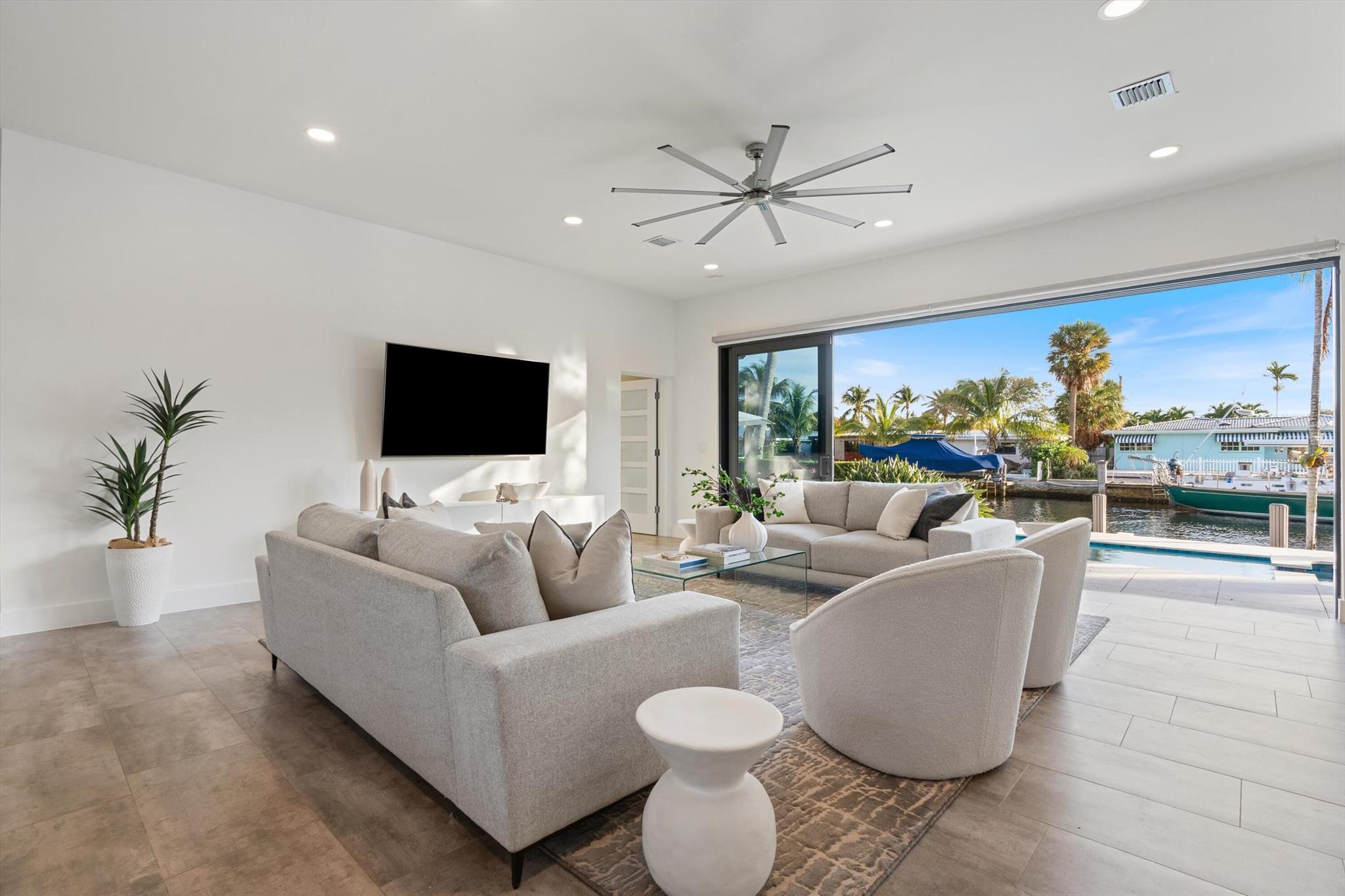 THE COVE 2ND SEC - Residential