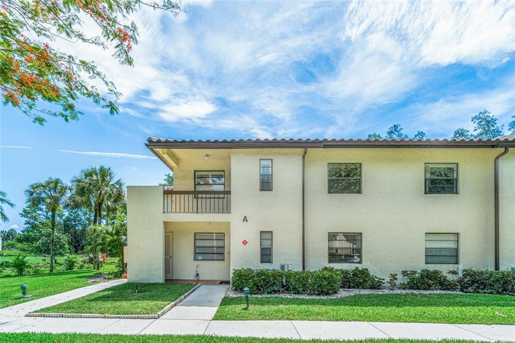 Glades of Boca Lago - Residential