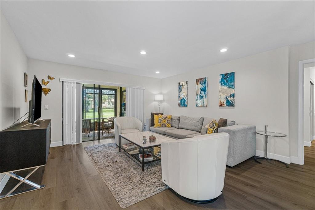 Glades of Boca Lago - Residential