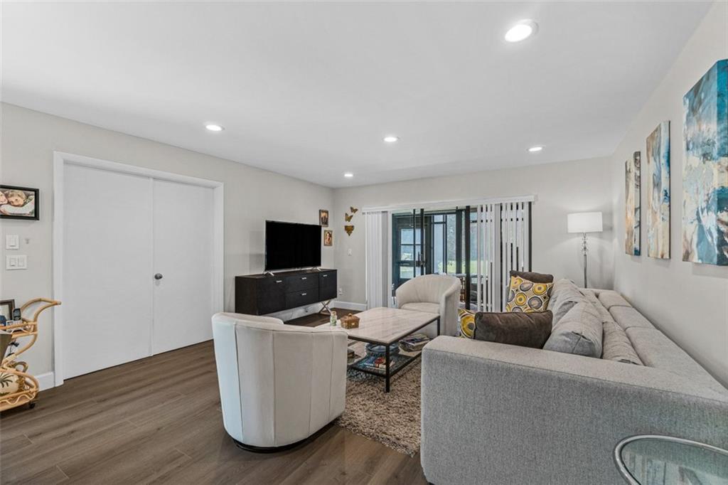 Glades of Boca Lago - Residential