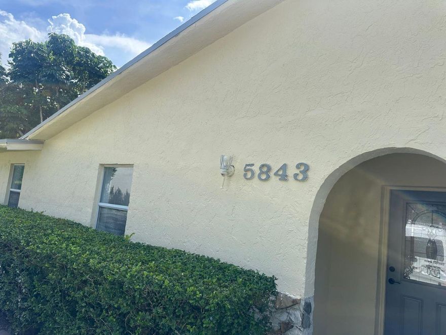 BEAUTIFUL 3 BEDROOM 2 BATH HOME IN THE HEART OF HOLLYWOOD! KITCHEN FEATURES GRANITE COUNTERTOPS AND STAINLESS-STEEL APPLIANCES. TILE FLOORING AND RECESSED LIGHTING THROUGHOUT. LARGE FAMILY ROOM. MASTER SUITE FEATURES WALK IN CLOSET AND COMPLETELY REMODELED BATHROOM! WASHER AND DRYER INCLUDED! BREATHTAKING LAKE VIEW!!! NEW DECK THROUGHOUT THE BACKYARD! CLOSE TO SHOPPING, MAJOR HIGHWAYS, PLACES OF WORSHIP, AND MUCH MORE!
