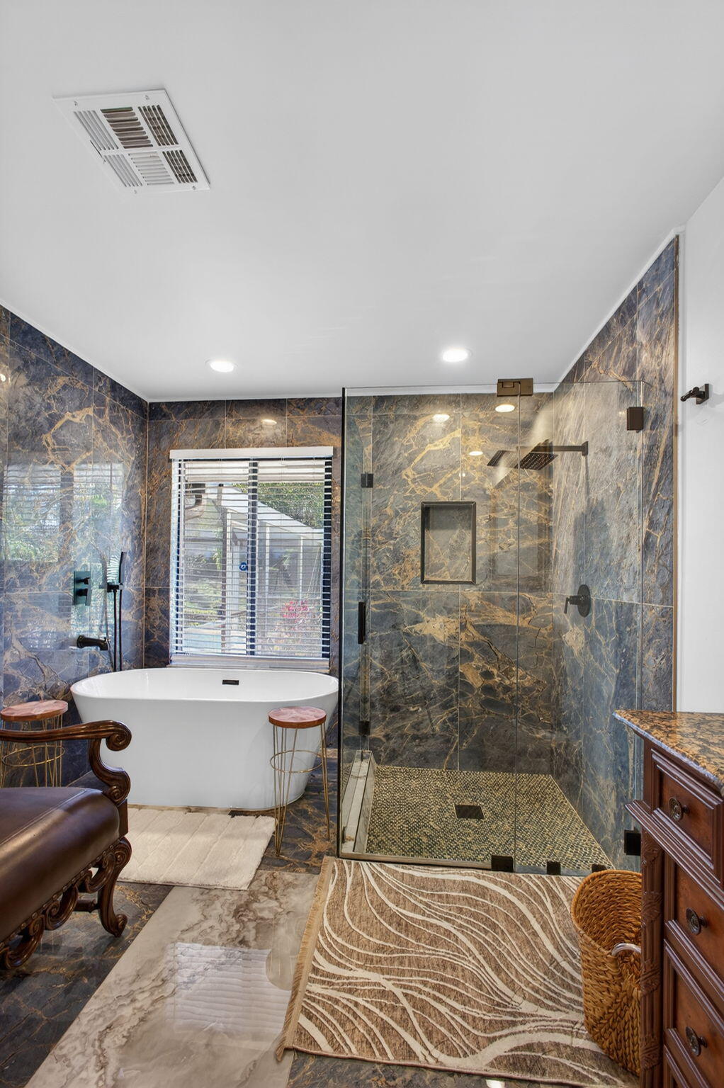 PGA RESORT COMMUNITY OF PRESTON - Residential Lease