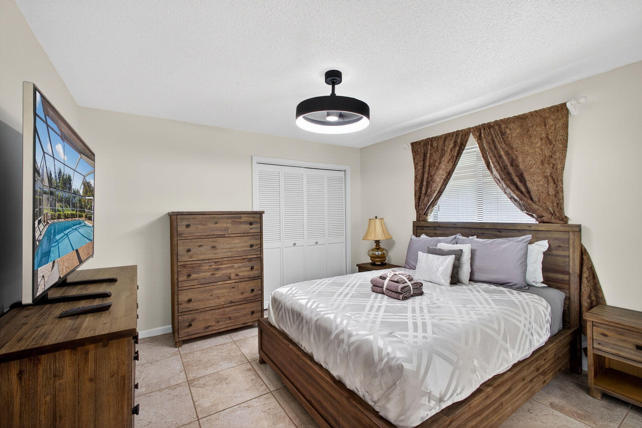 PGA RESORT COMMUNITY OF PRESTON - Residential Lease