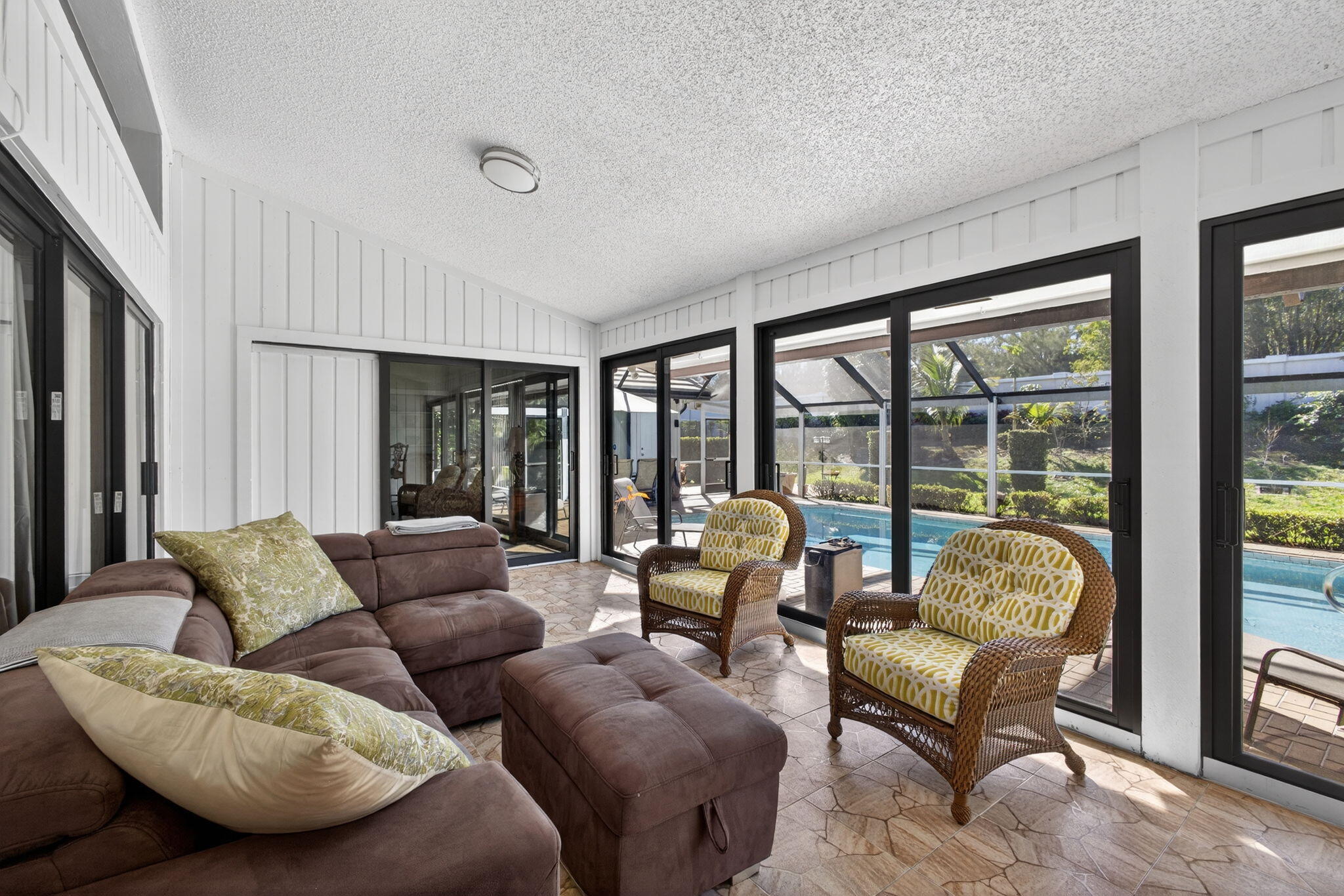 PGA RESORT COMMUNITY OF PRESTON - Residential Lease