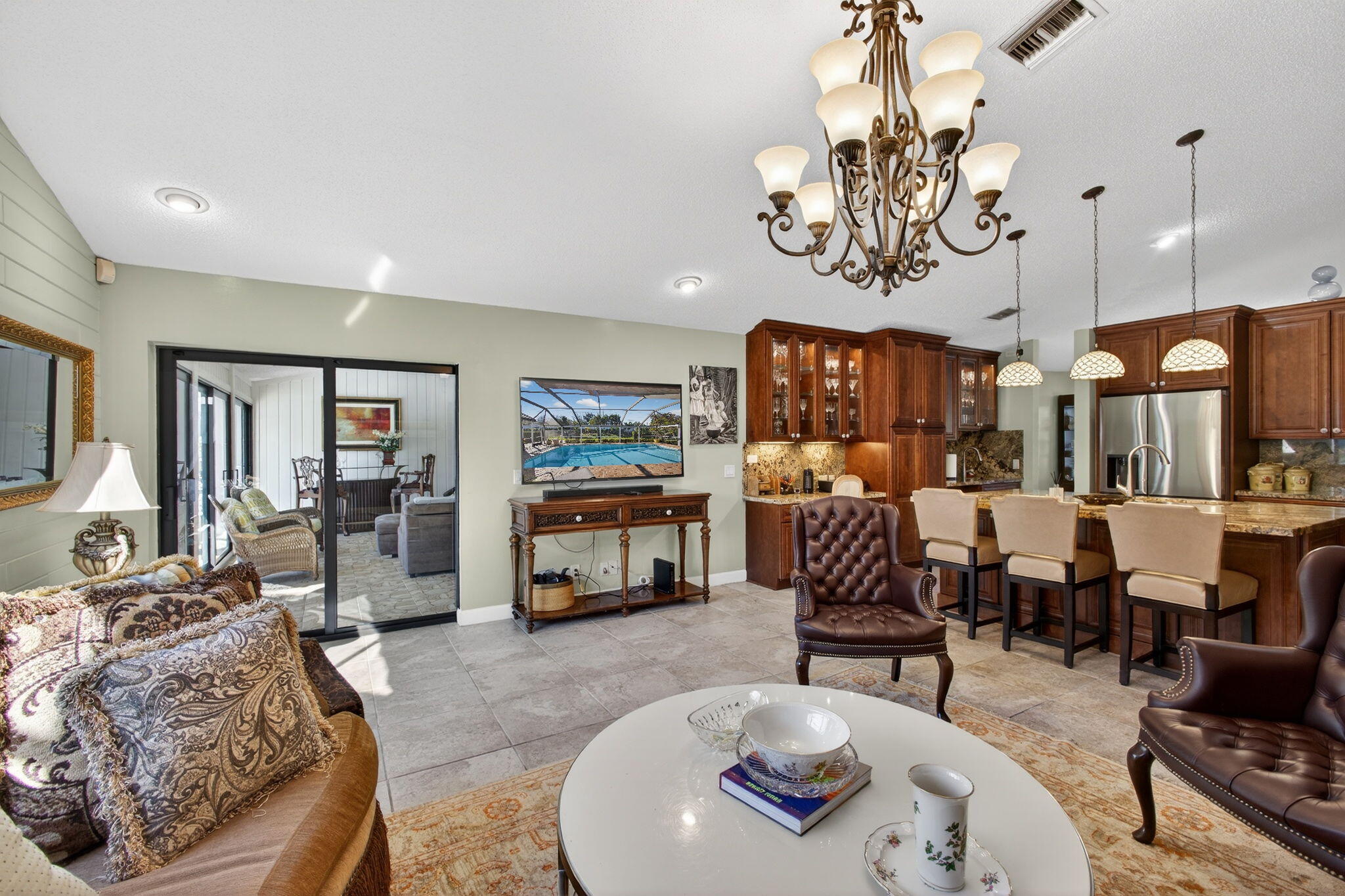 PGA RESORT COMMUNITY OF PRESTON - Residential Lease