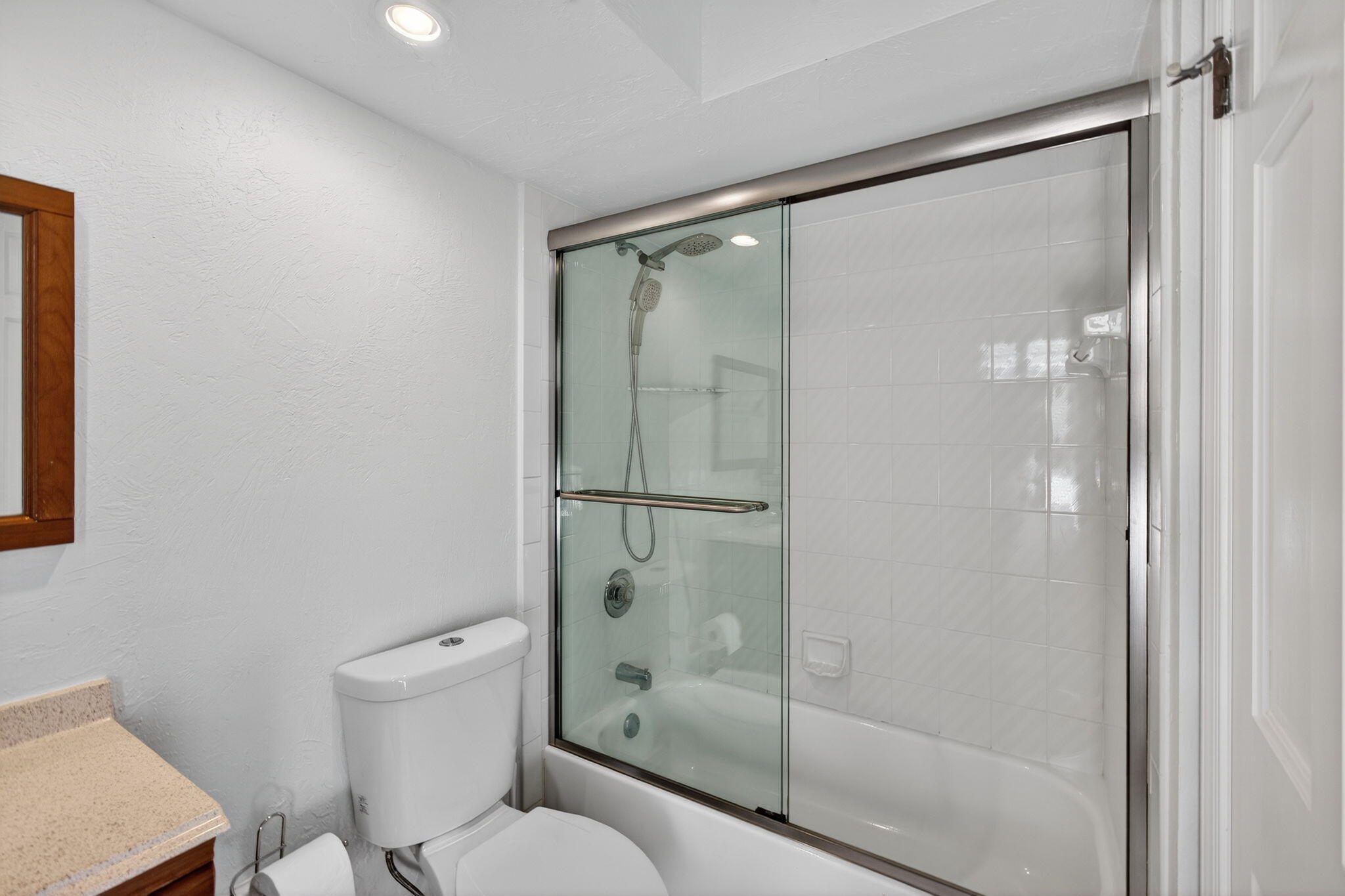 PGA RESORT COMMUNITY OF PRESTON - Residential Lease