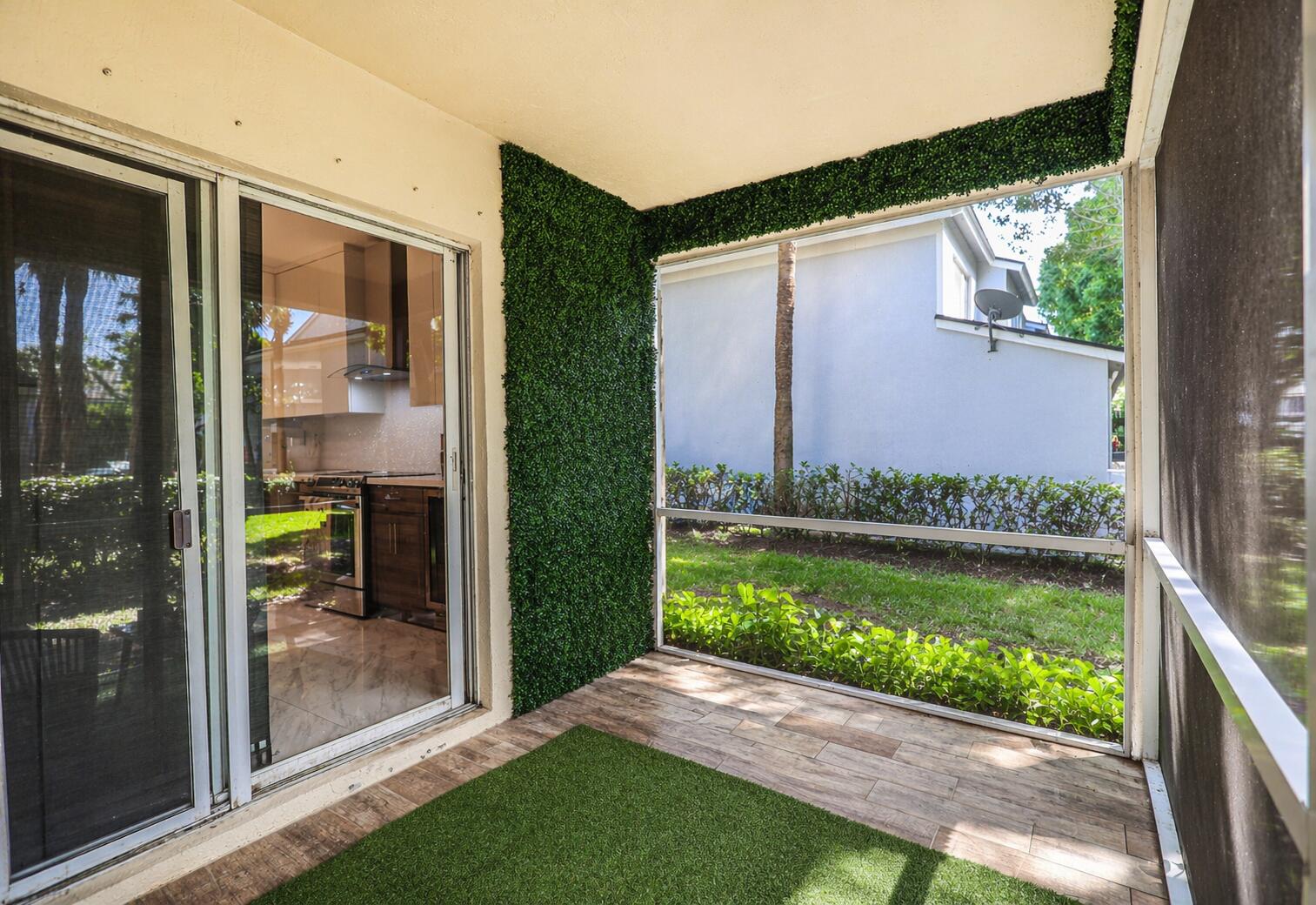 CORAL GATE SECTION TEN - Residential Lease