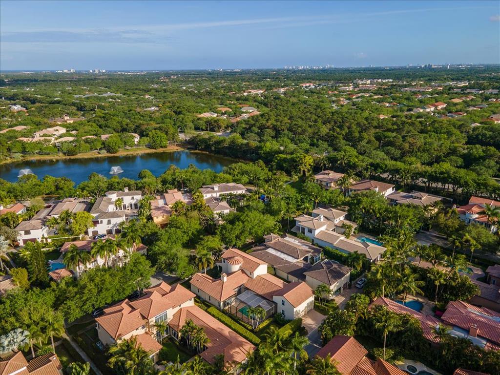 VALENCIA AT ABACOA - Residential