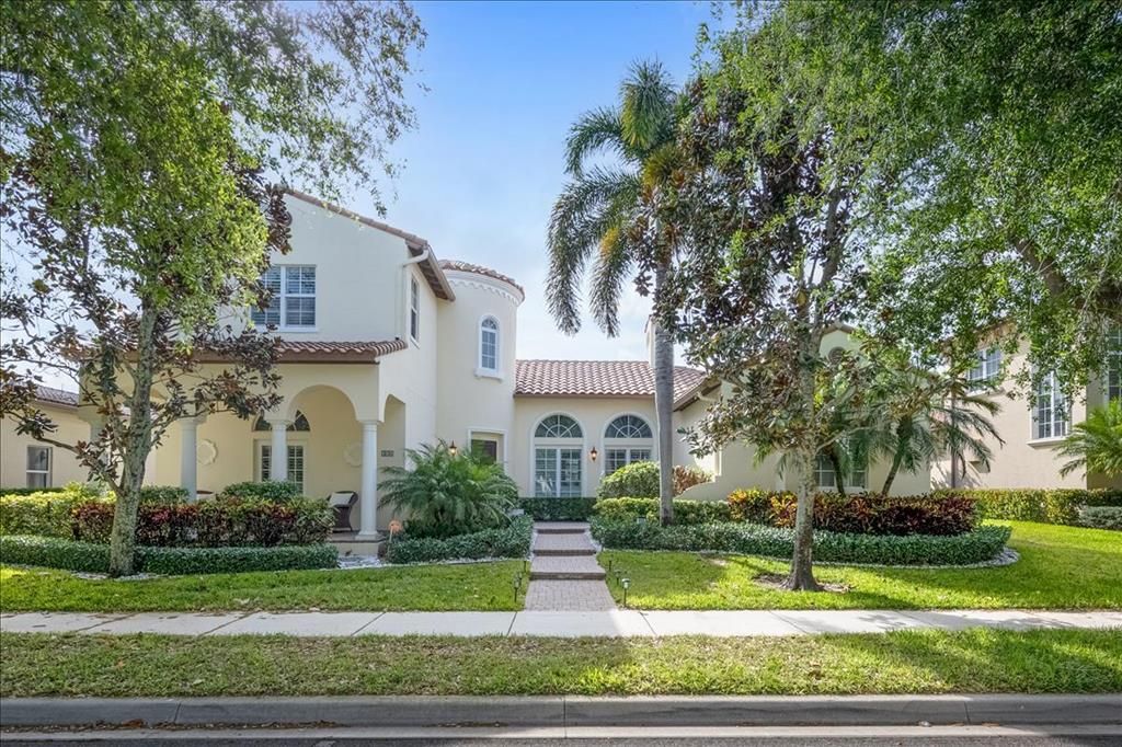 Photo of 114 Santander Drive, Jupiter, FL 33458 (MLS # R10851023)