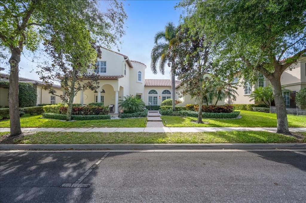 VALENCIA AT ABACOA - Residential