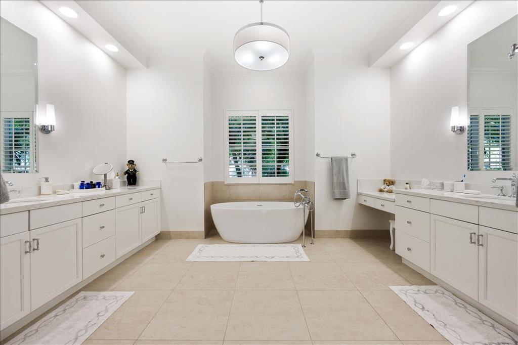 VALENCIA AT ABACOA - Residential