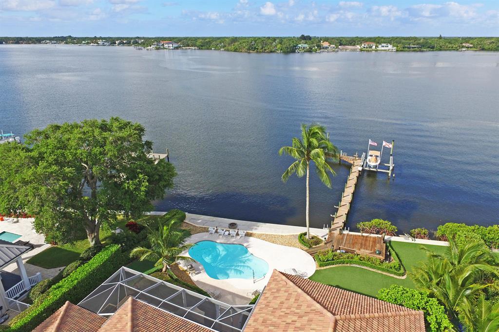 TEQUESTA COUNTRY CLUB - Residential