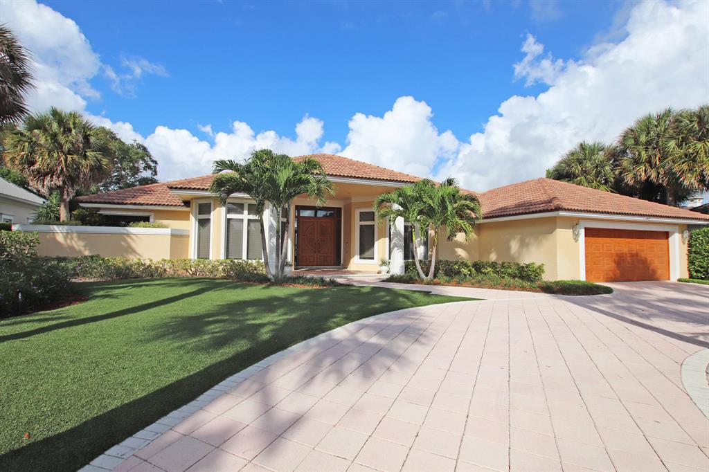 TEQUESTA COUNTRY CLUB - Residential