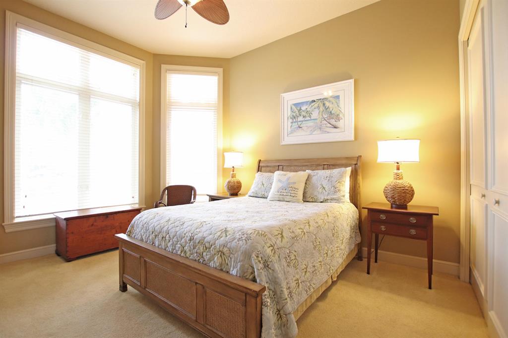 TEQUESTA COUNTRY CLUB - Residential