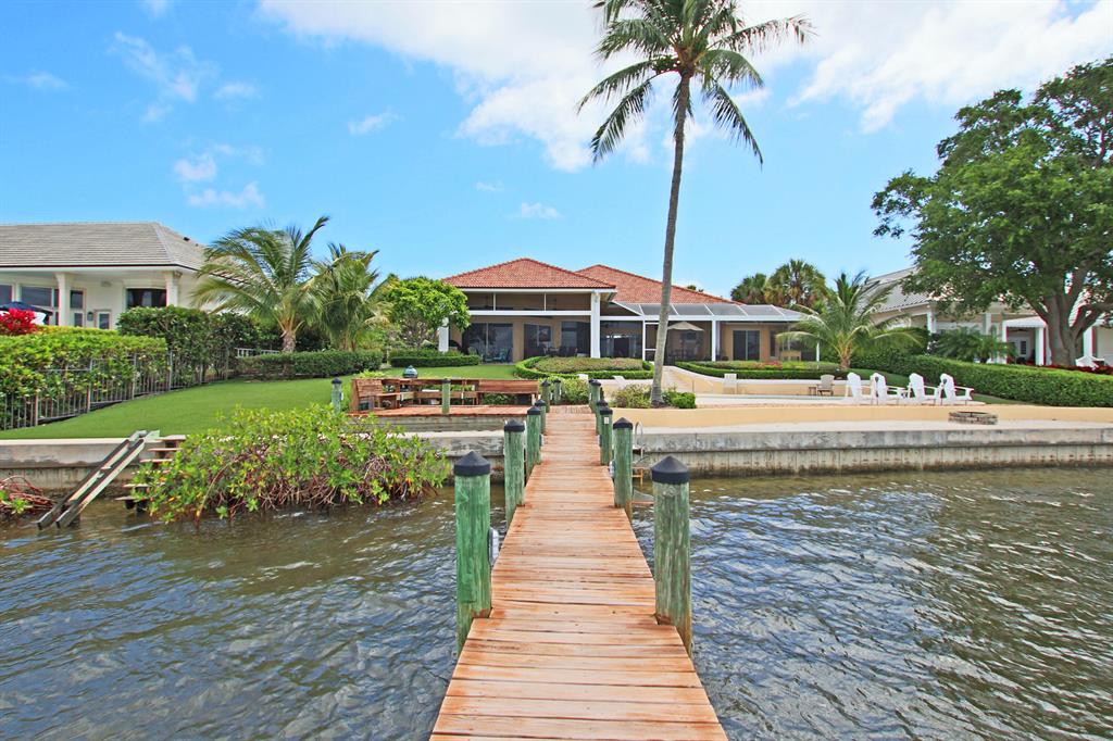 TEQUESTA COUNTRY CLUB - Residential