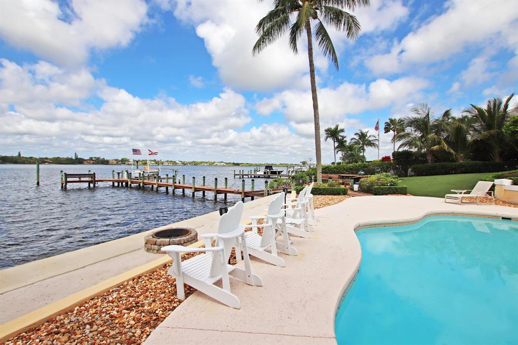 TEQUESTA COUNTRY CLUB - Residential
