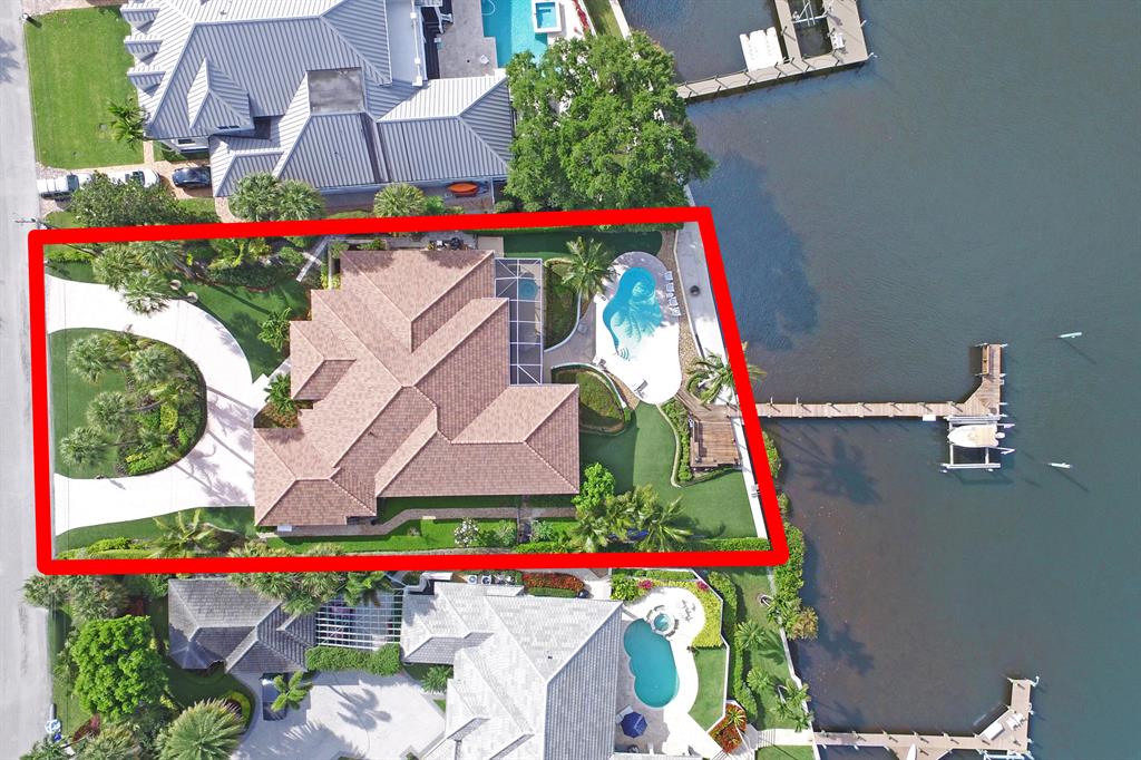 TEQUESTA COUNTRY CLUB - Residential