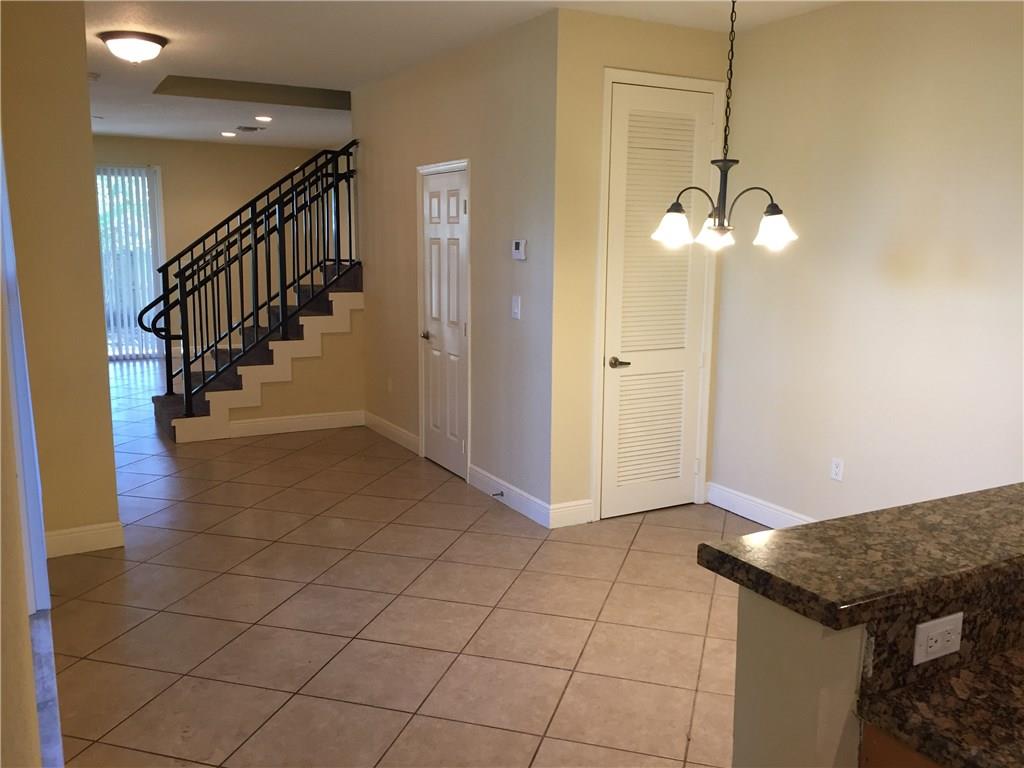 Progresso 2-18d - Residential Lease