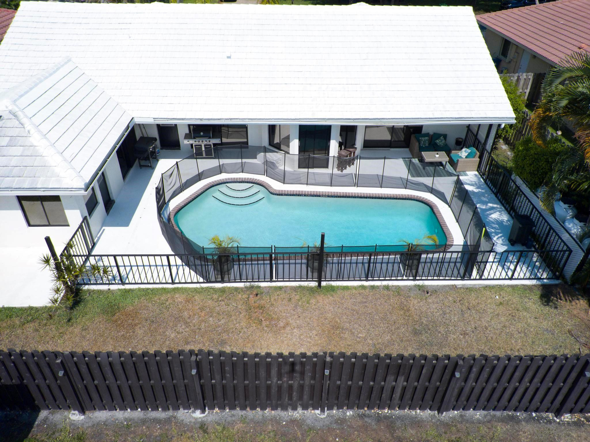 4664 NW 58th Terrace