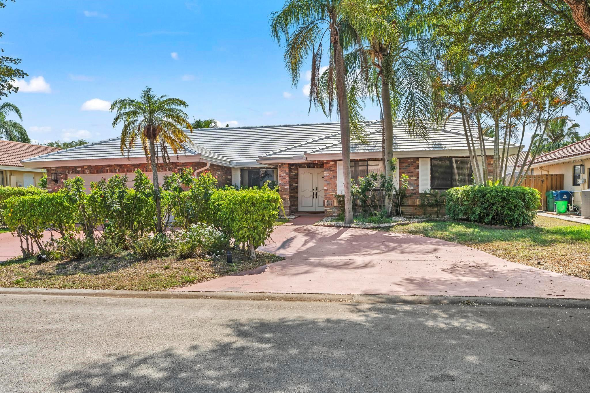 4664 NW 58th Terrace