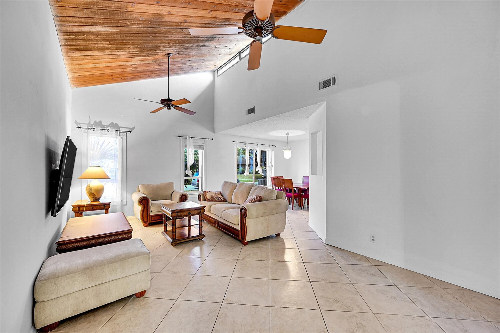 Crystal Heights 80-48 B - Residential Lease
