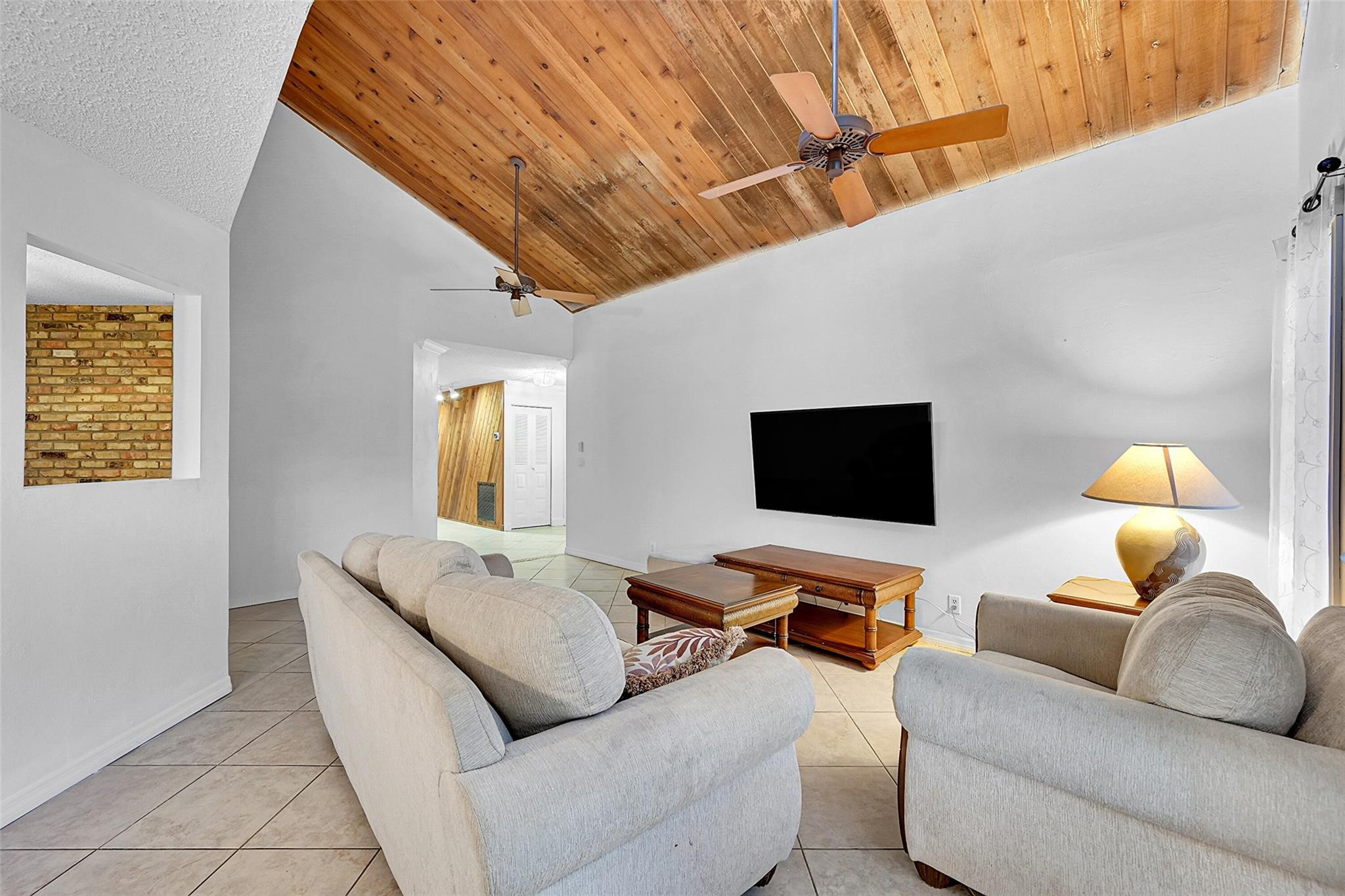 Crystal Heights 80-48 B - Residential Lease