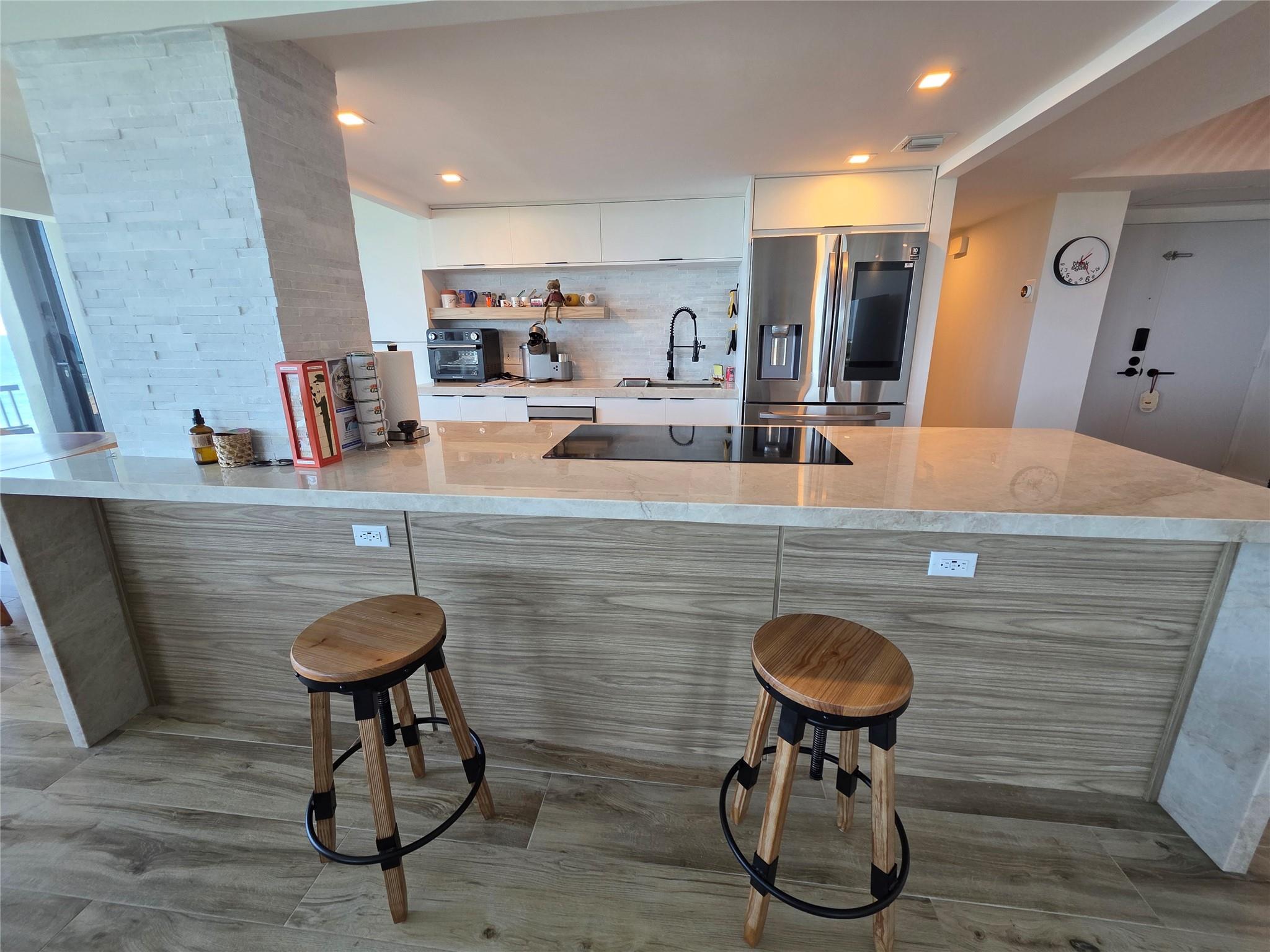 Water Glades 100-300 - Residential Lease